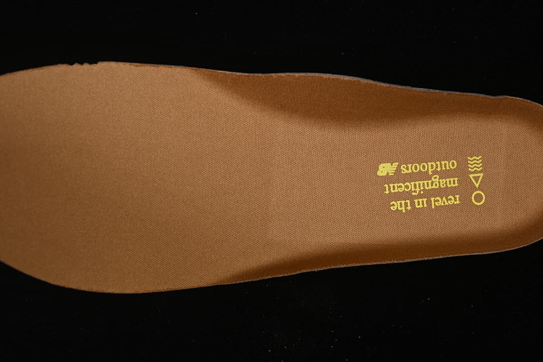 Non-slip Breathable Low-top Running Shoes MTMORNGA