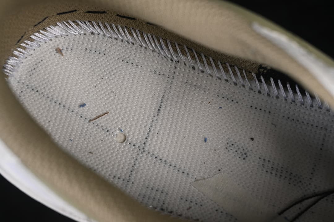 Travis Scott x Air Jordan 1 Low OG AJ1 Reverse Swoosh Low-top Full Grain Leather