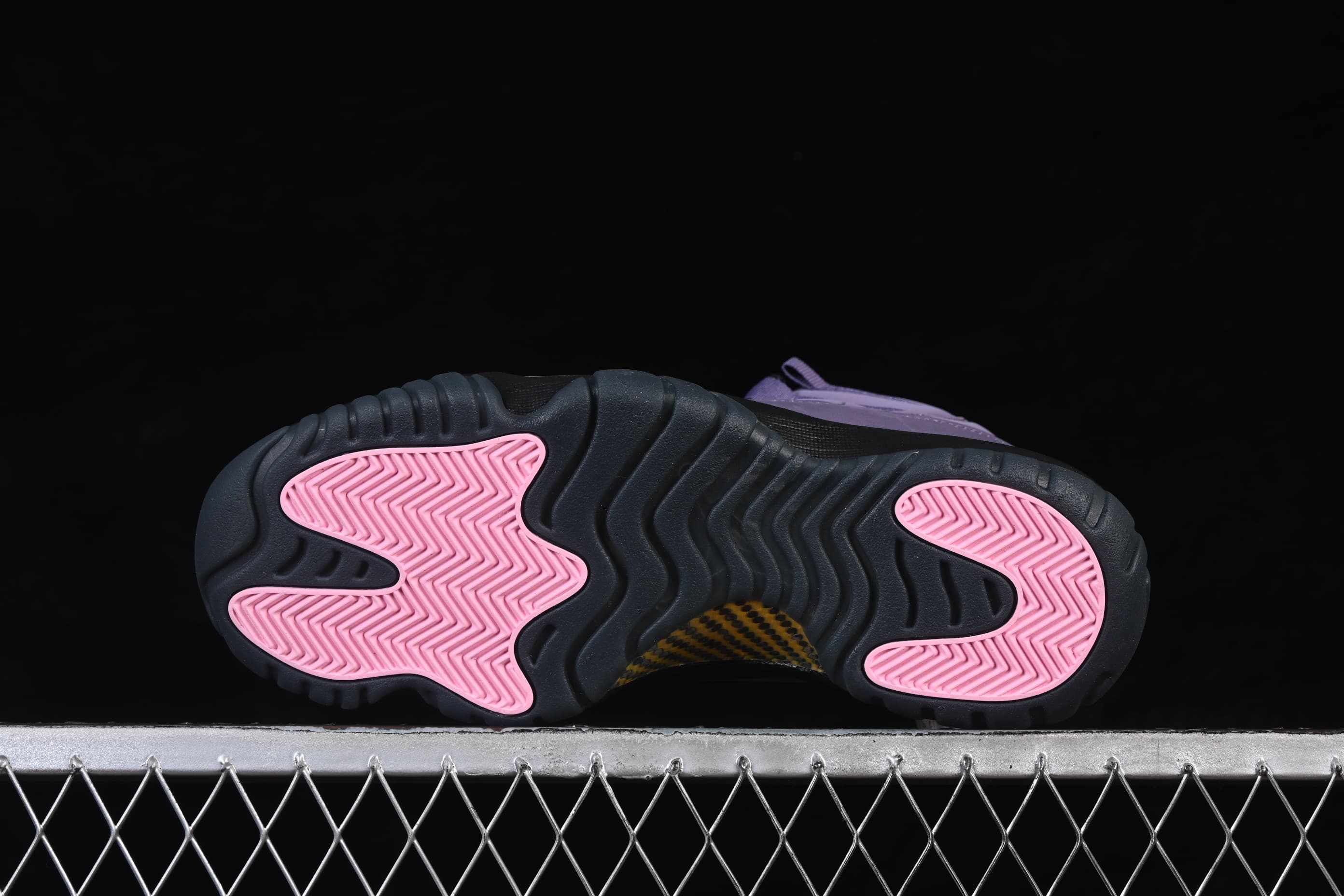 Air Jordan 11 Canyon Purple