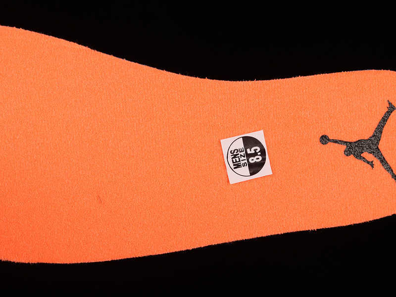 Air Jordan 3 Retro Orange