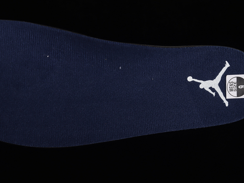 Air Jordan 4 Retro Midnight Navy