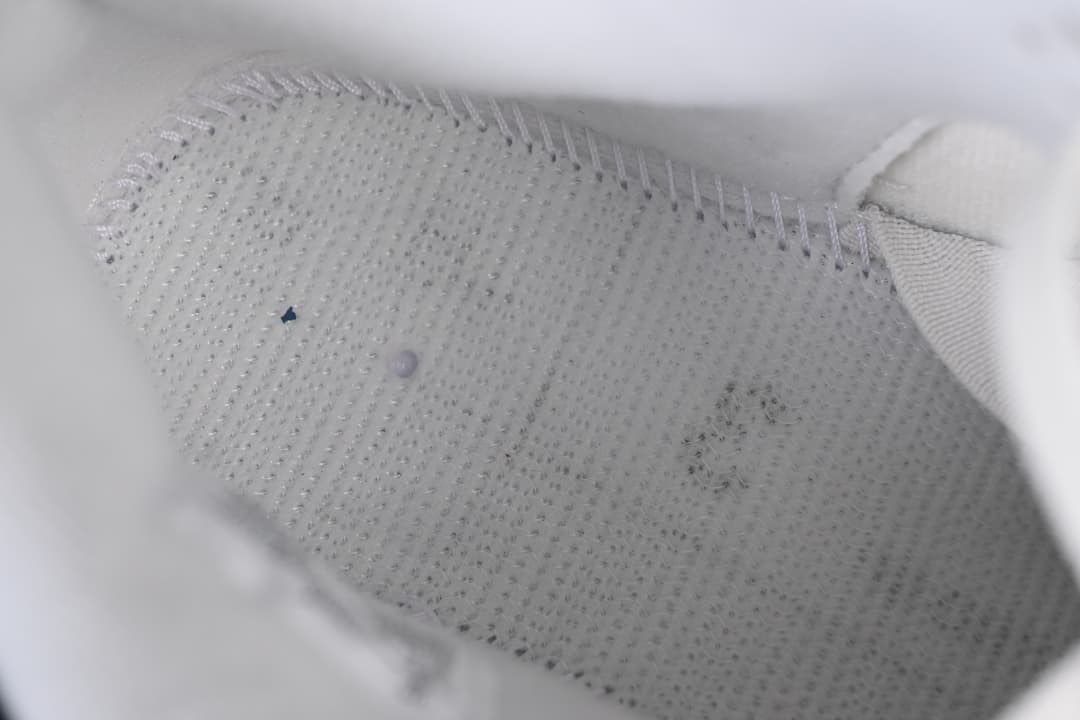 Air Jordan 4 Retro Flight Club AJ4