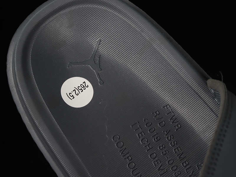 Air Jordan Play Slides