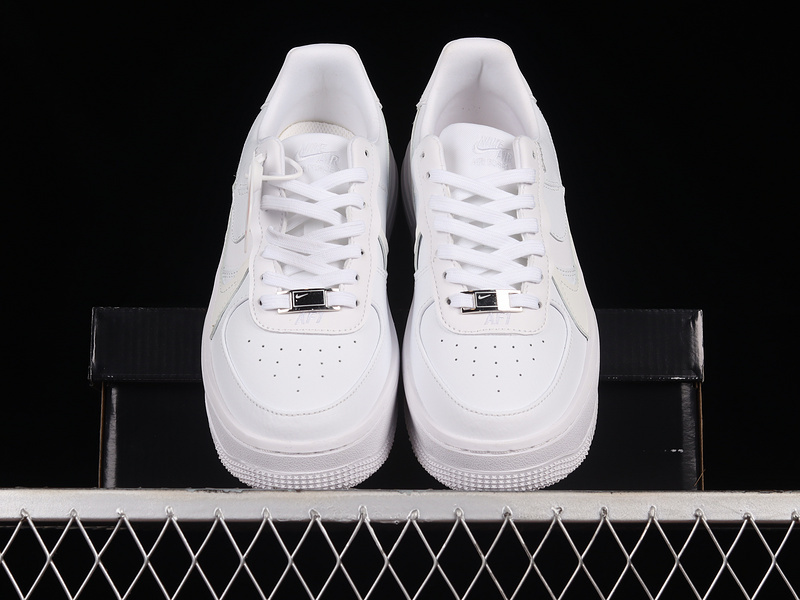 Nike Air Force 1 PLT.AF.ORM Triple White