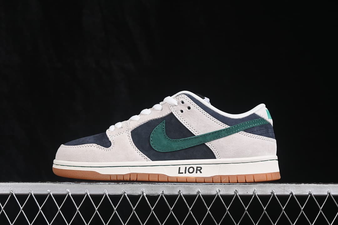 HF3704-001-2 08.jpeg Nike SB Dunk Low Suede Grey Gum