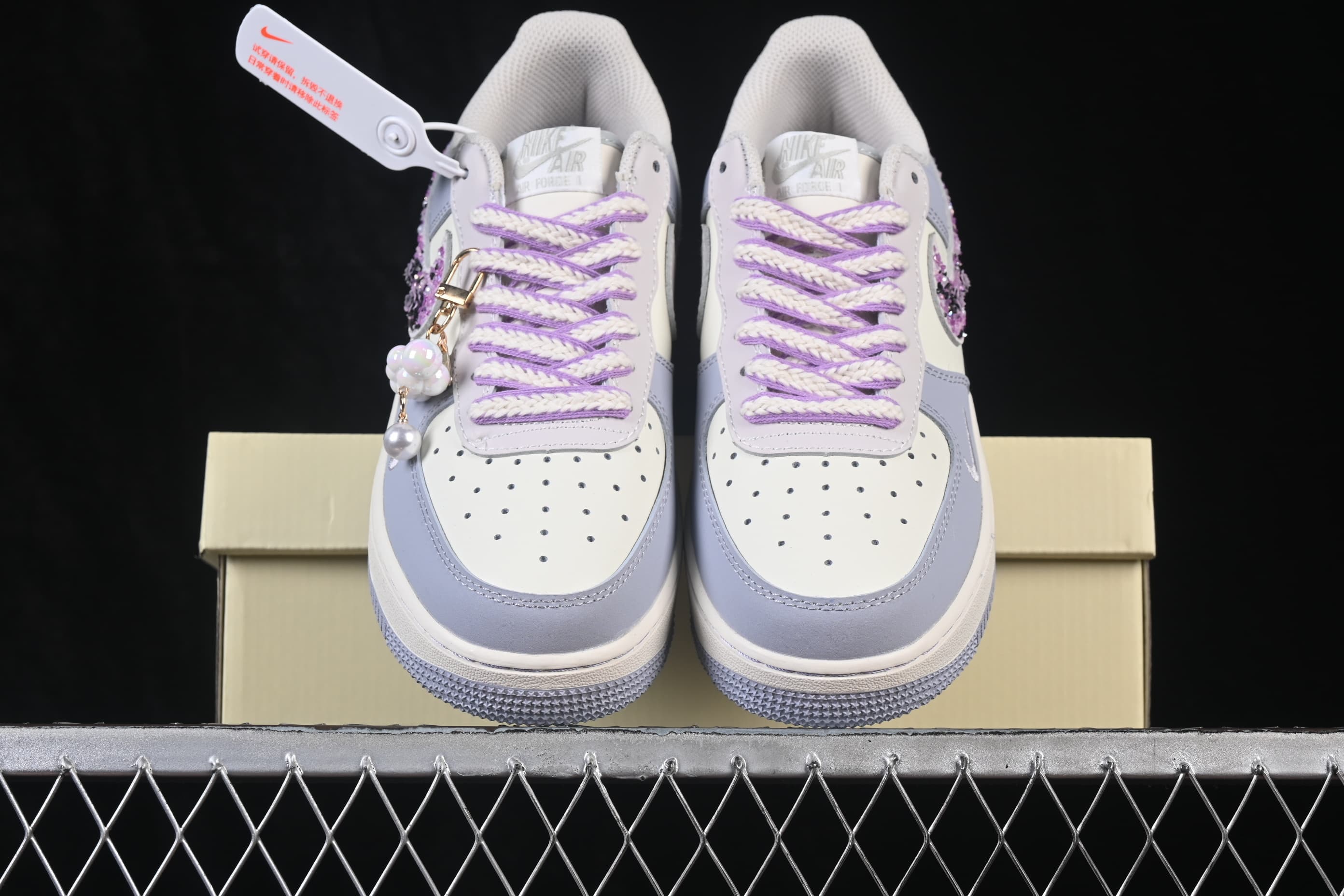 Air Force 1 '07 Low Rose Glitter Hand-painted Graffiti Rose Diamond Air Force 1 Low-top Casual Skate Shoes