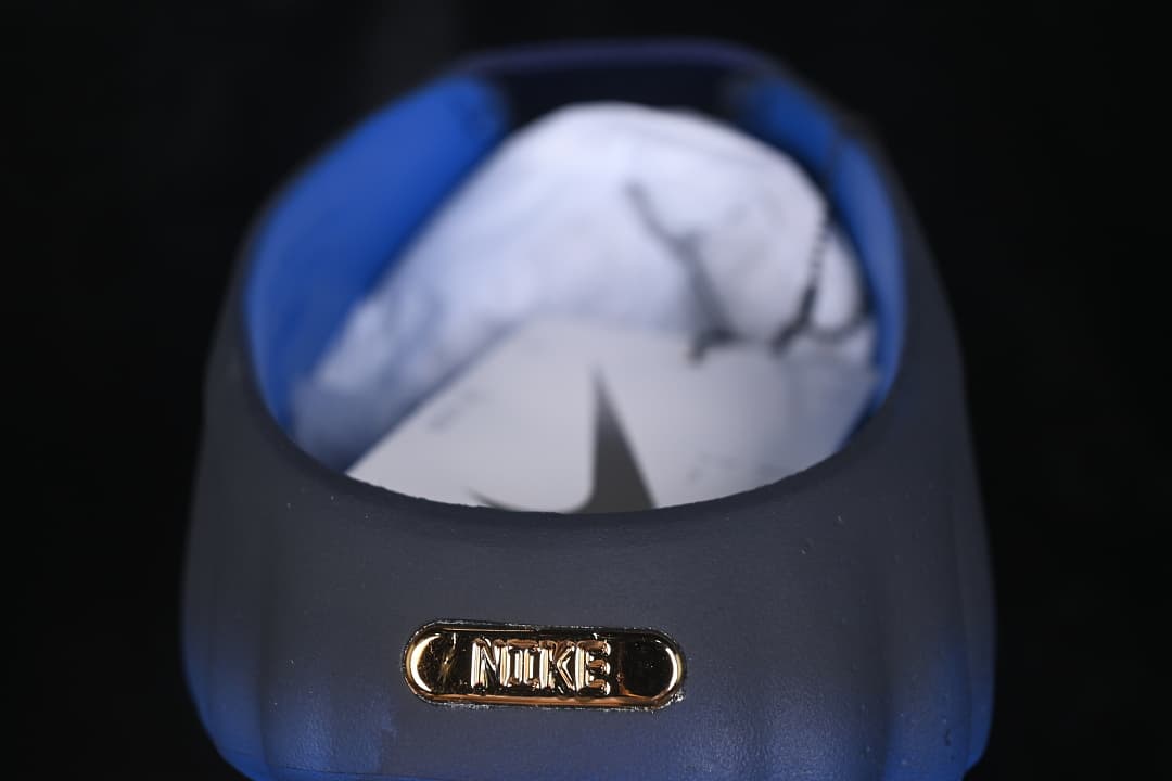 Mind 001 Neuroscience Foot Massage Slides