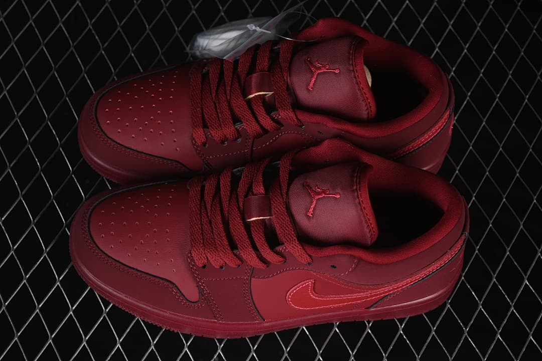 IB7012-600 08.jpeg Air Jordan 1 Low Gum Wine