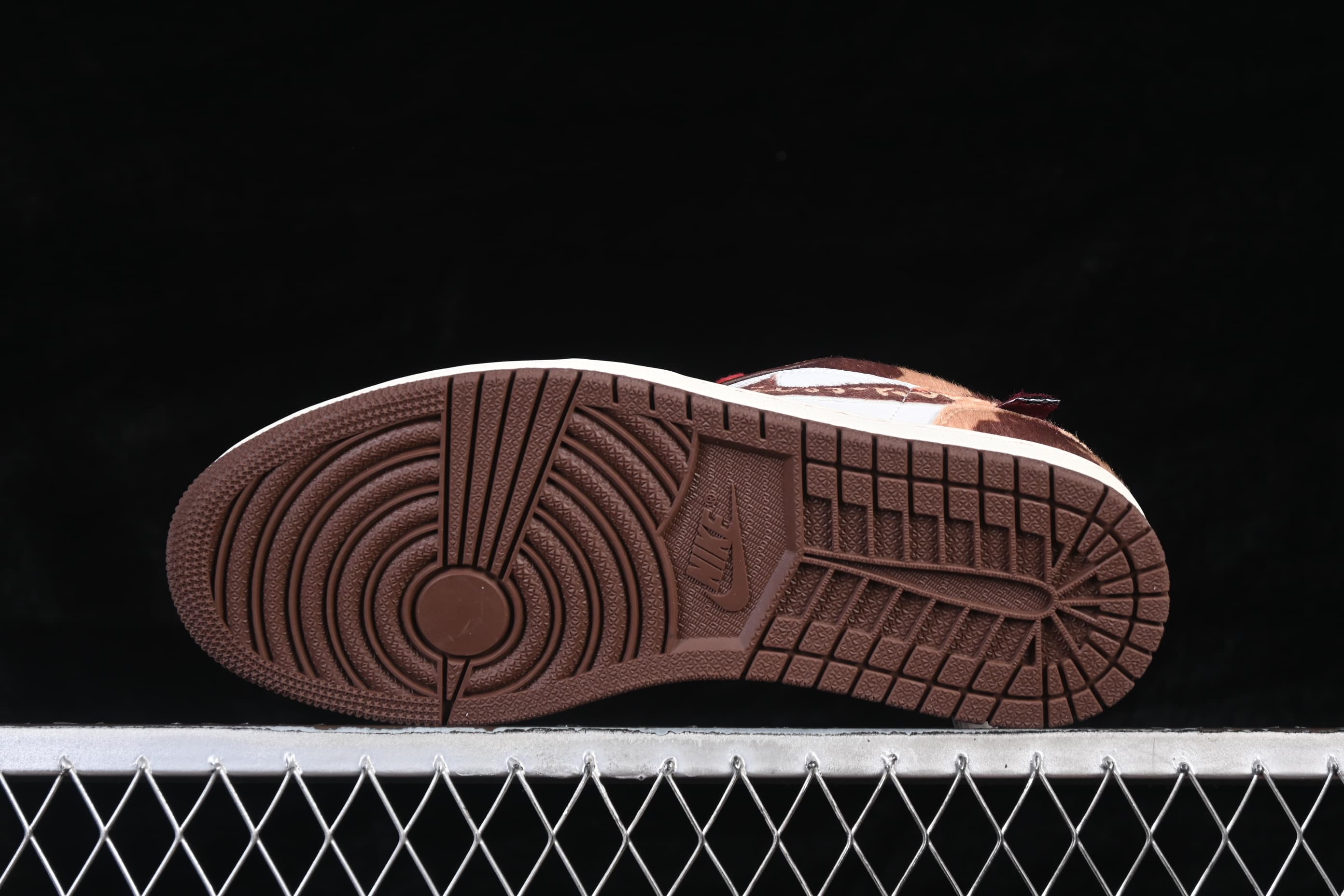 Air Jordan 1 Low Year of the Horse CNY Low-top Retro Basketball Shoes