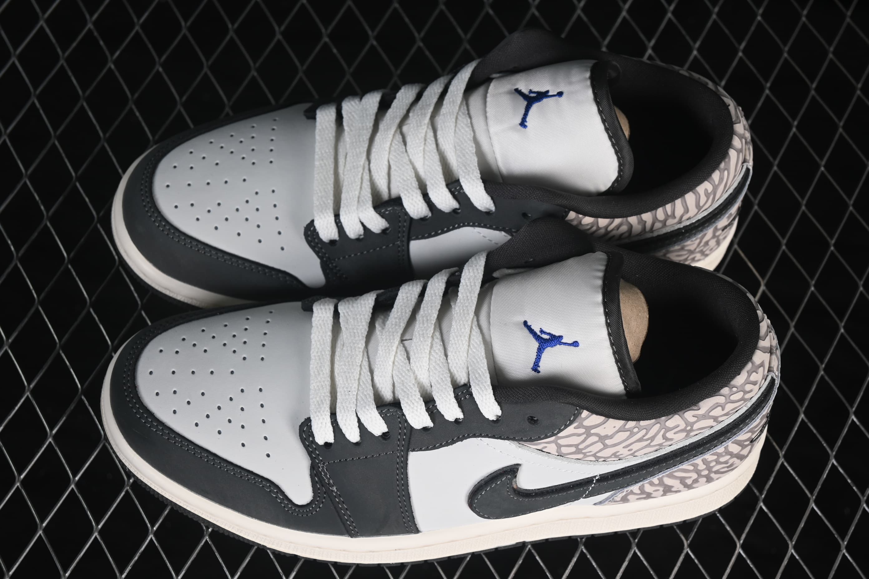 Air Jordan 1 Low White/Grey Elephant Print
