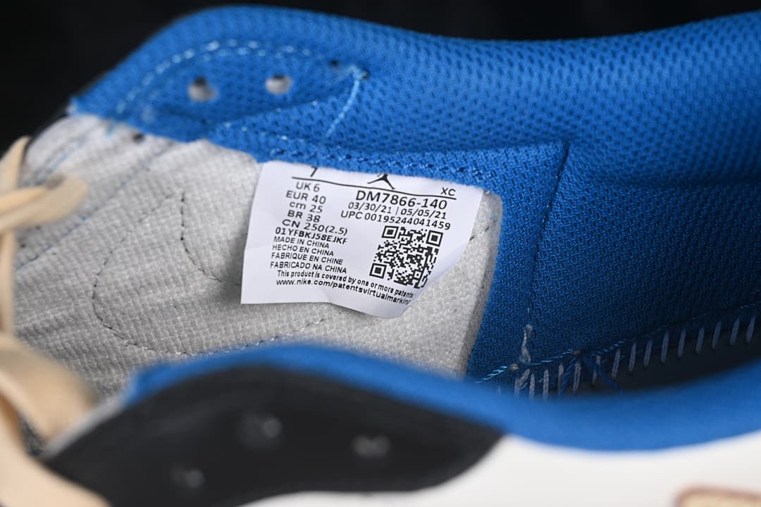 DM7866-140 09.jpeg Travis Scott x Air Jordan 1 Low OG AJ1 Reverse Swoosh Low-top Full Grain Leather