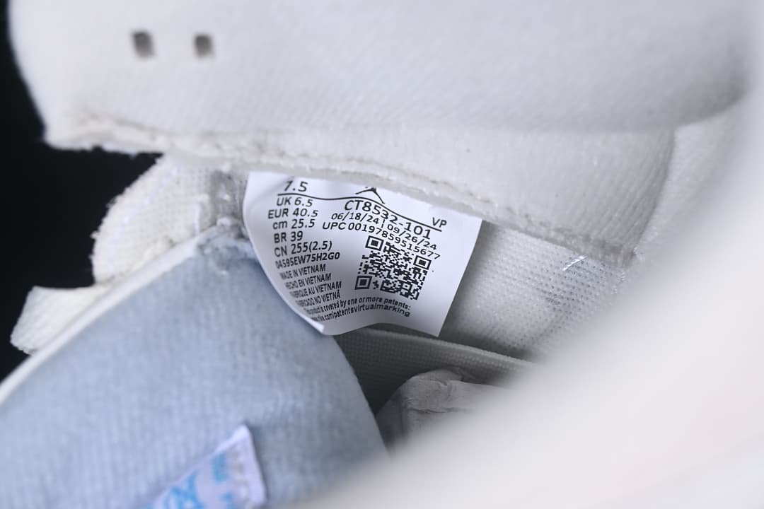 CT8532-101-2 09.jpeg Air Jordan 3 Retro Lucky Shorts AJ3 UNC Blue