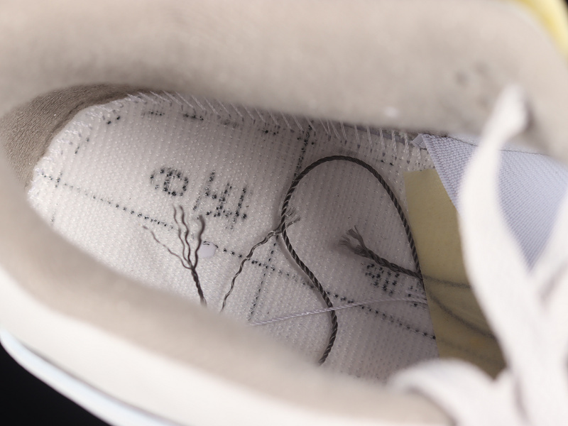 Air Jordan 4 Retro Craft Grey Cement