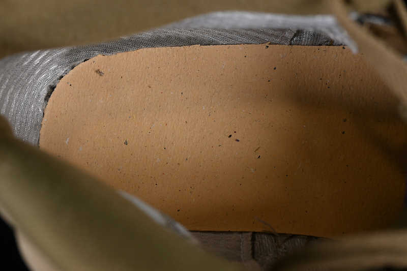 Air Jordan 6 Gore-Tex Brown Kelp