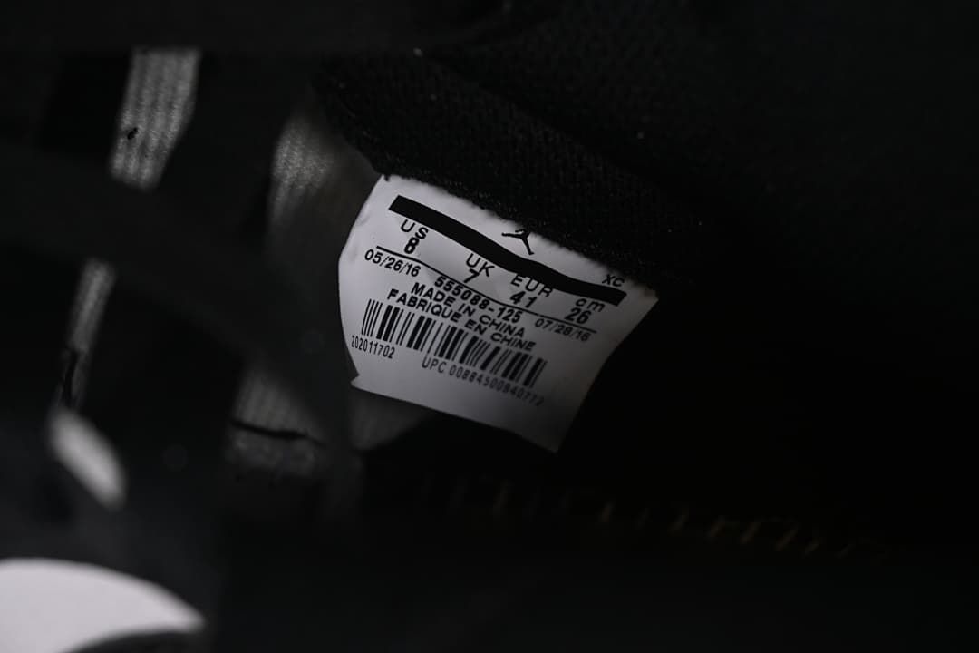 555088-125 09.jpeg Air Jordan 1 High Retro OG Black Toe