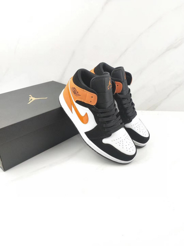 Air Jordan 1 Mid Black/White/Orange