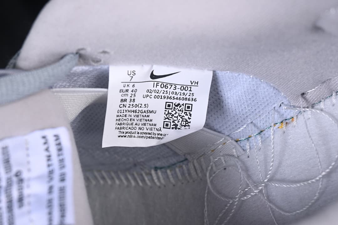 IF0673-001 09.jpeg SB Dunk Low SB Low-top Casual Skate Shoes