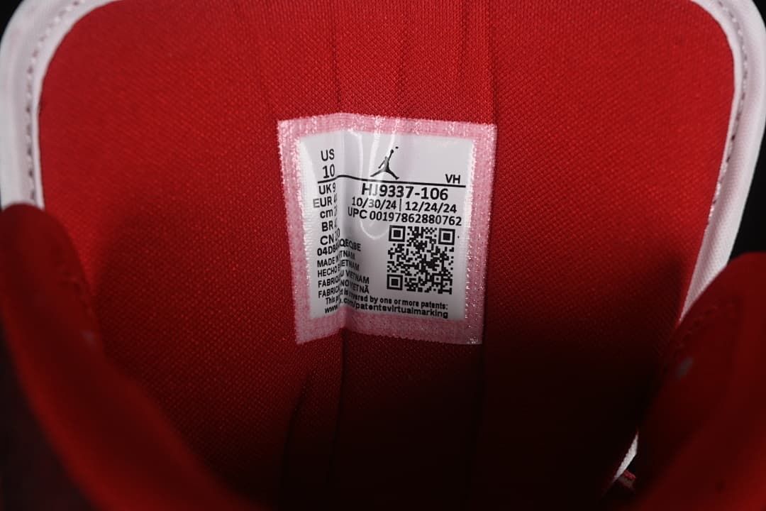 Air Jordan 1 Mid Chinese Red