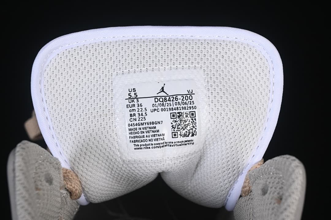 Air Jordan 1 Mid White/Wheat