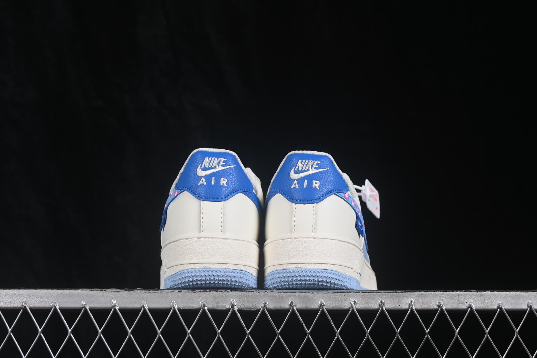Nike Air Force 1'07 Low Misty Isle Tide Hand Painted Graffiti Pink Blue Bubbles Air Force 1 Low Casual Skate Shoes