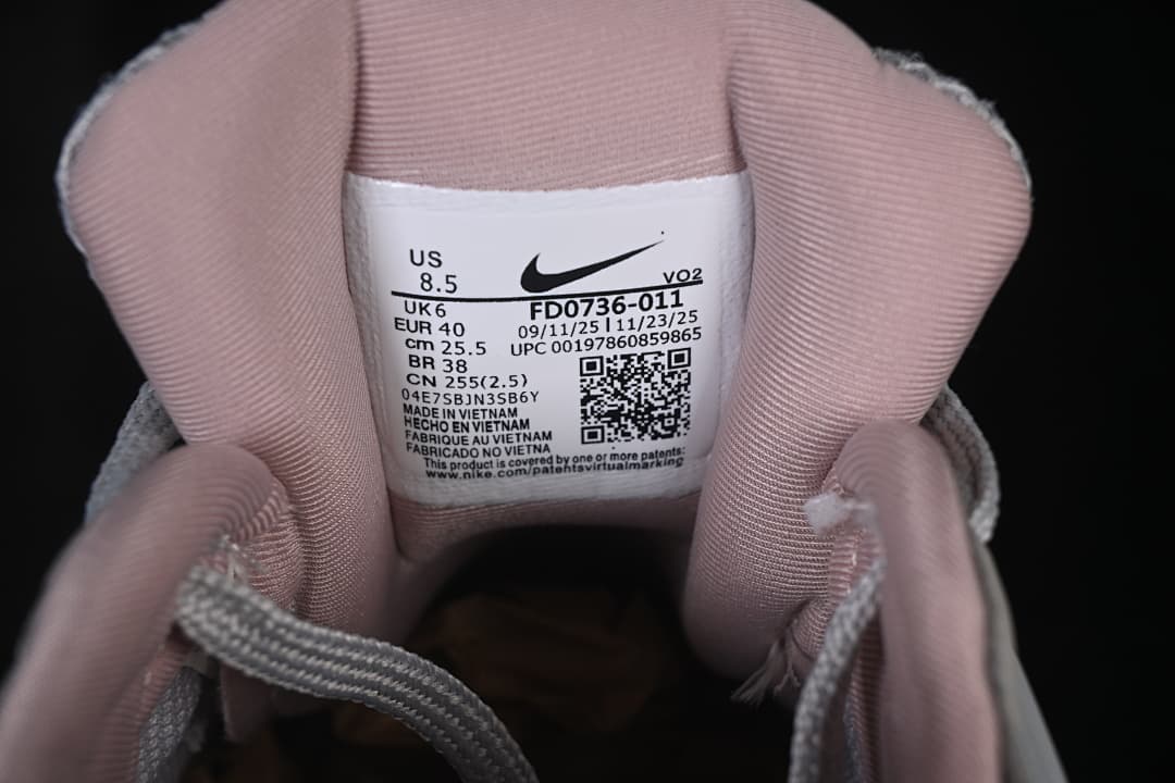 G V2K Run Cushioned Non-slip Retro Low-top Running Shoes
