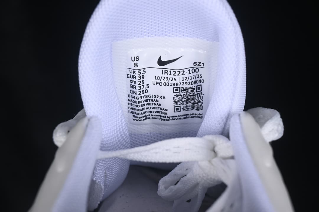 IR1222-100 09.jpeg Shox Z Patented Spring Air Column Running Shoes