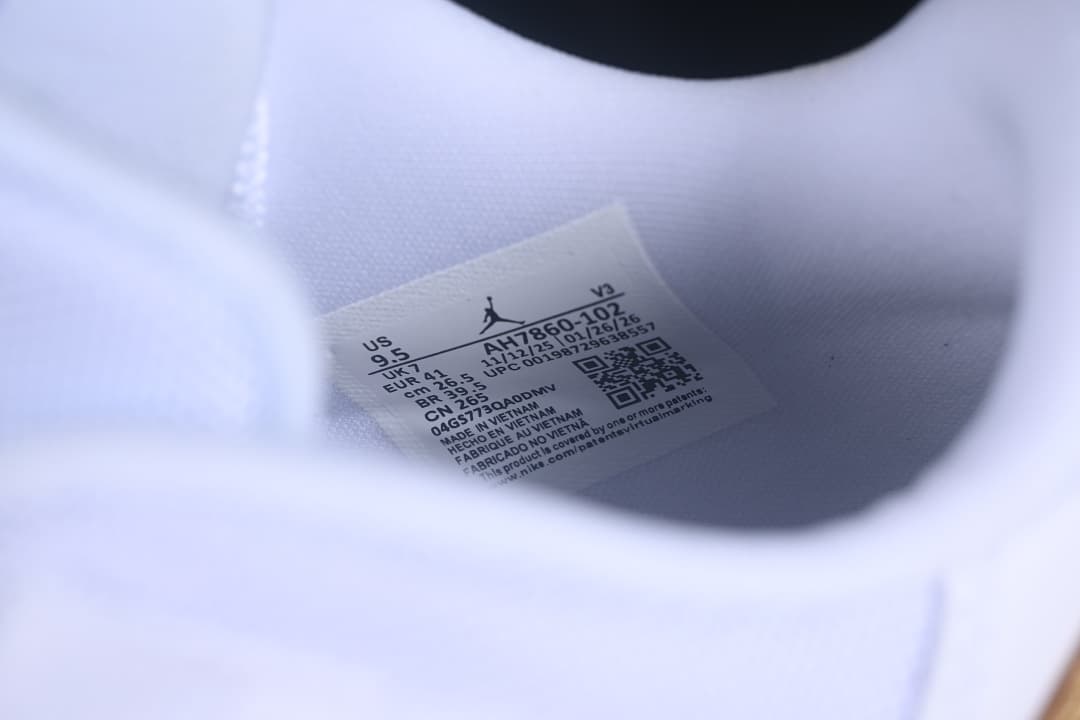 AH7860-102 09.jpeg Air Jordan 11 Low Metallic Gold