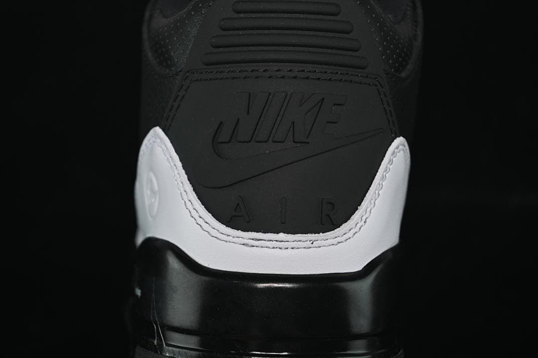 DA3595-001 10.jpeg Fragment Design x Air Jordan 3 AJ3 Lightning