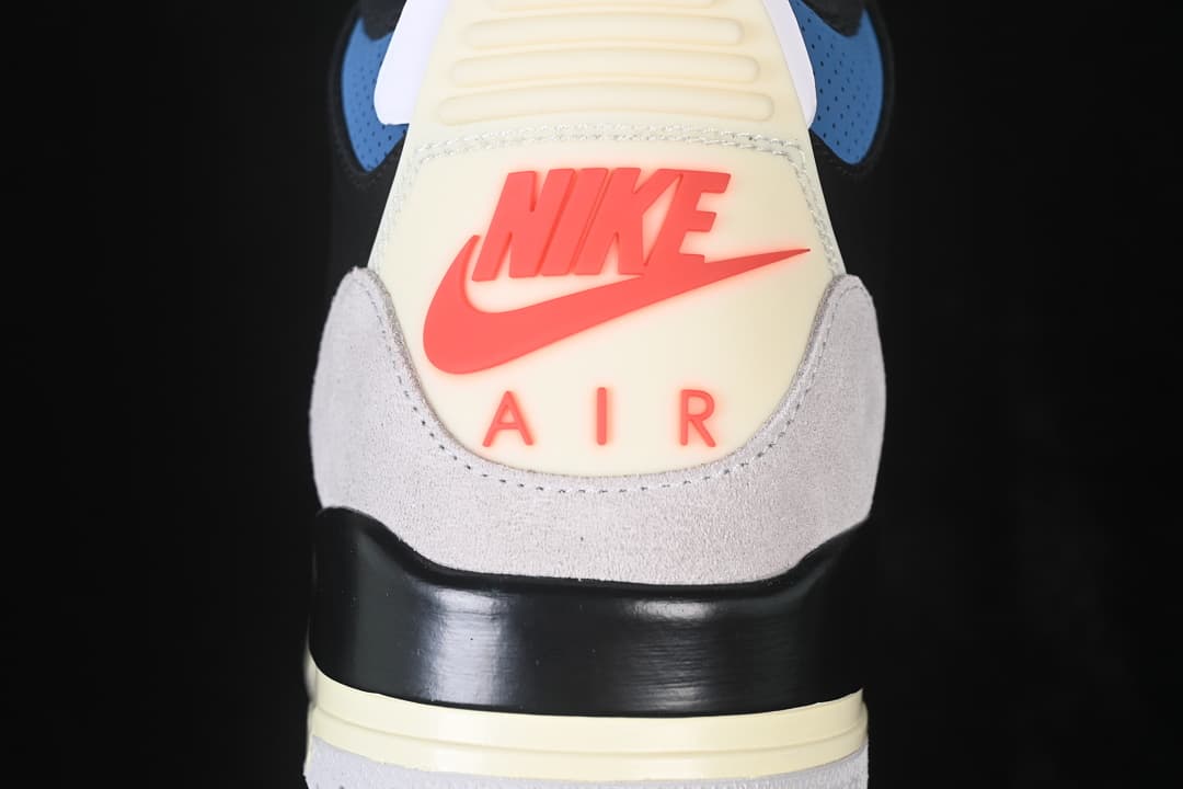 Air Jordan 3 OG Rare Air AJ3 Jordan 3 Small Reverse Swoosh