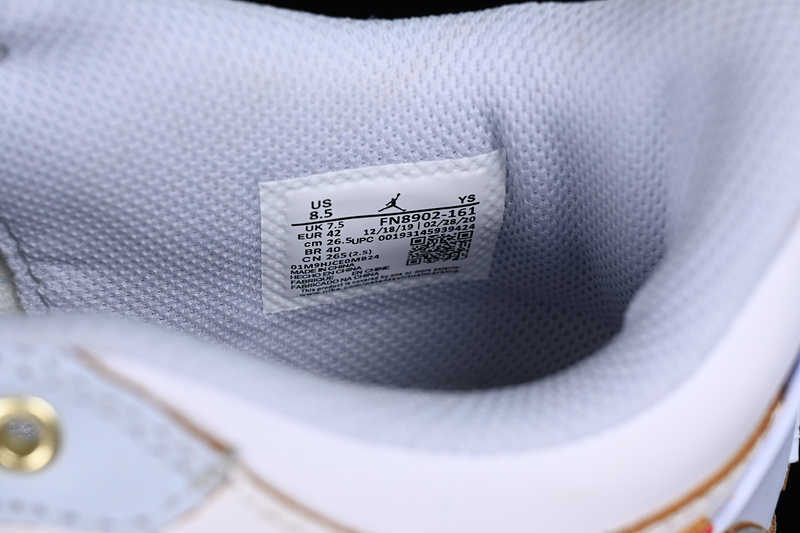 Air Jordan Legacy AJ312 Low Velcro 3-in-1 Skate Shoes