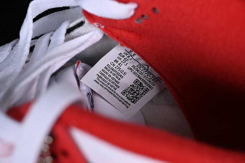 Air Jordan 4 Retro Fire Red