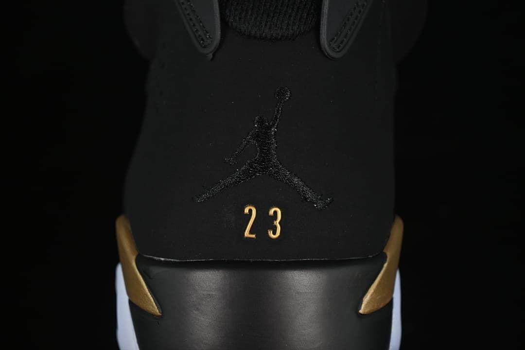 Air Jordan 6
