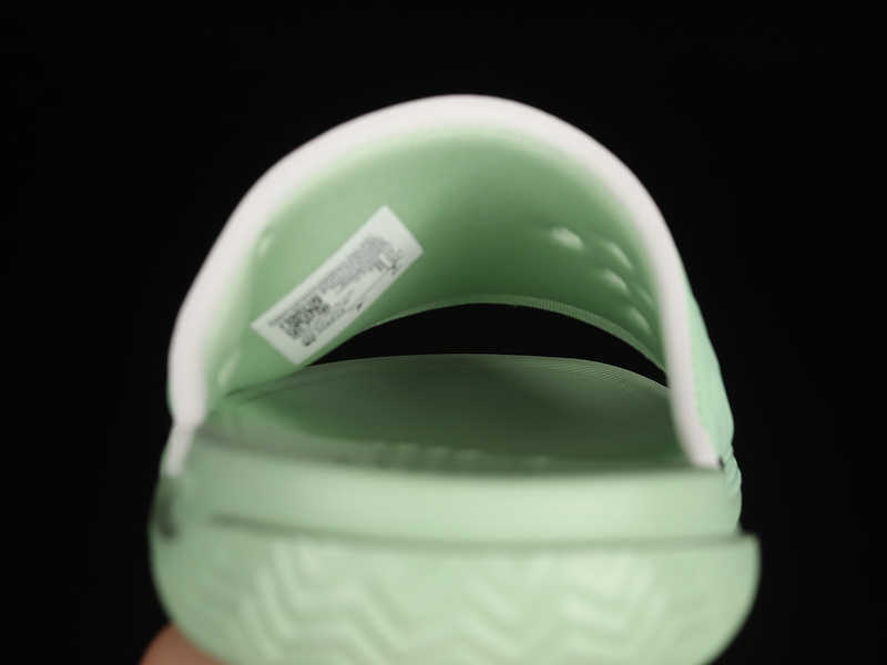 DC9835-002 10.jpeg Air Jordan Play Slides