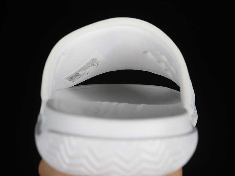DC9835-110 10.jpeg Air Jordan Play Slides