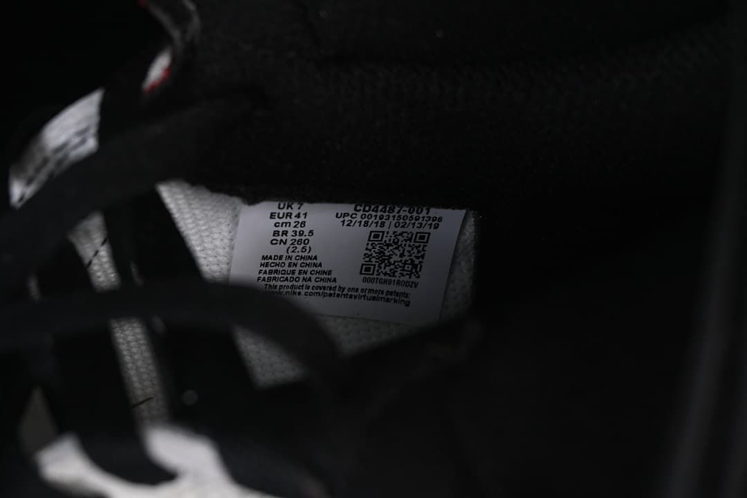 Travis Scott x Air Jordan 1 High OG AJ1 Reverse Swoosh High-top Basketball Shoes