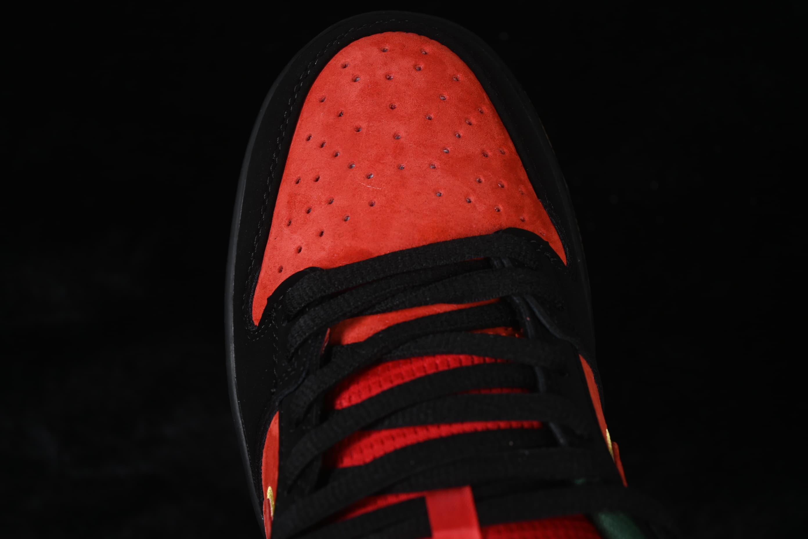 SB Dunk Low Bloodline SB Low-top Casual Skate Shoes