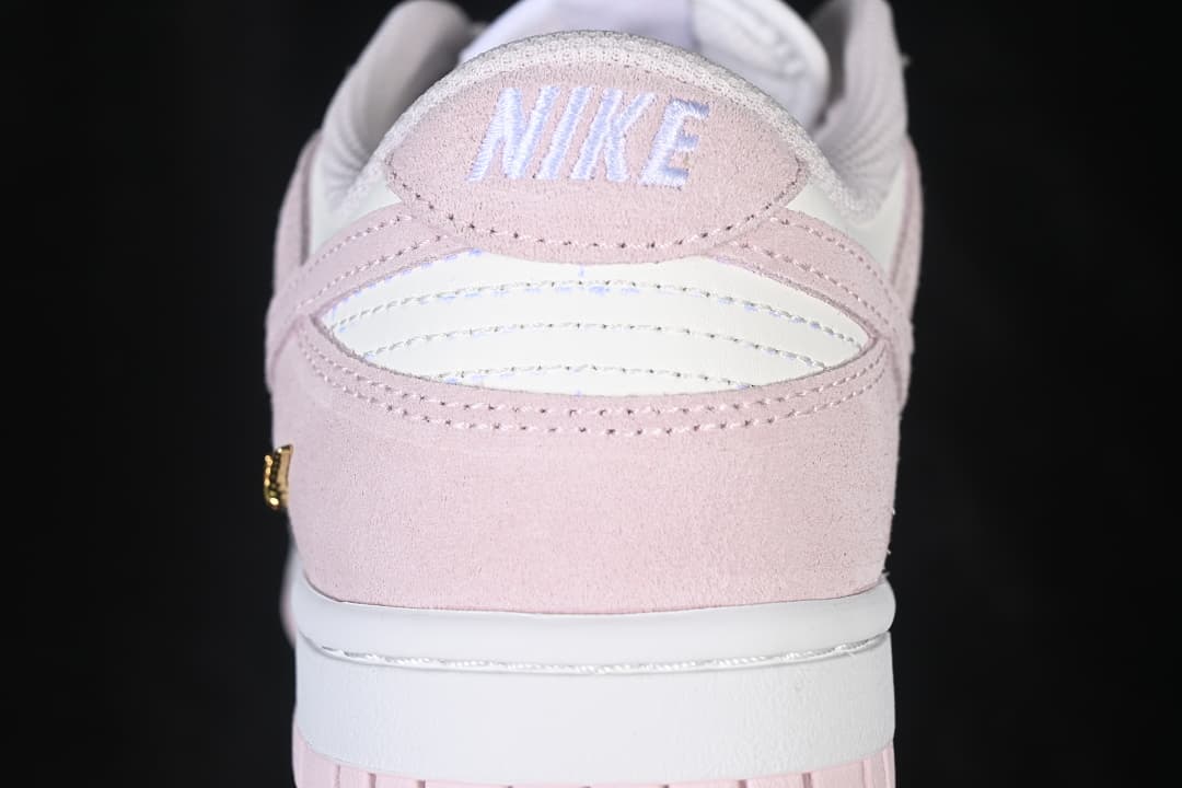 SB Dunk Low Year of the Horse Cloud Pink