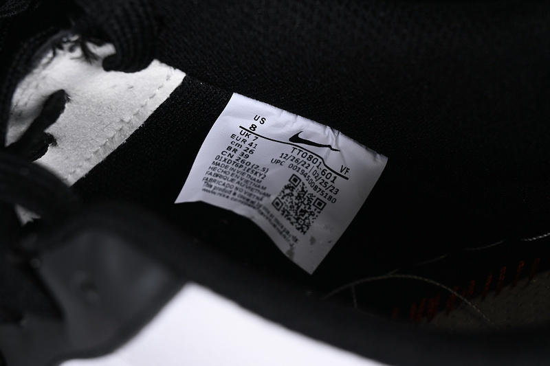 TT0801-601 10.jpeg Fragment Design x Nike Air Force 1 Low White/Black
