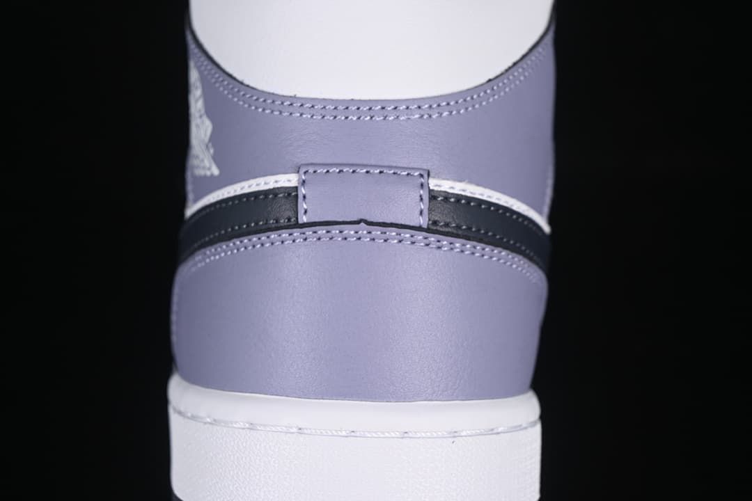 Air Jordan 1 Mid Haze Purple