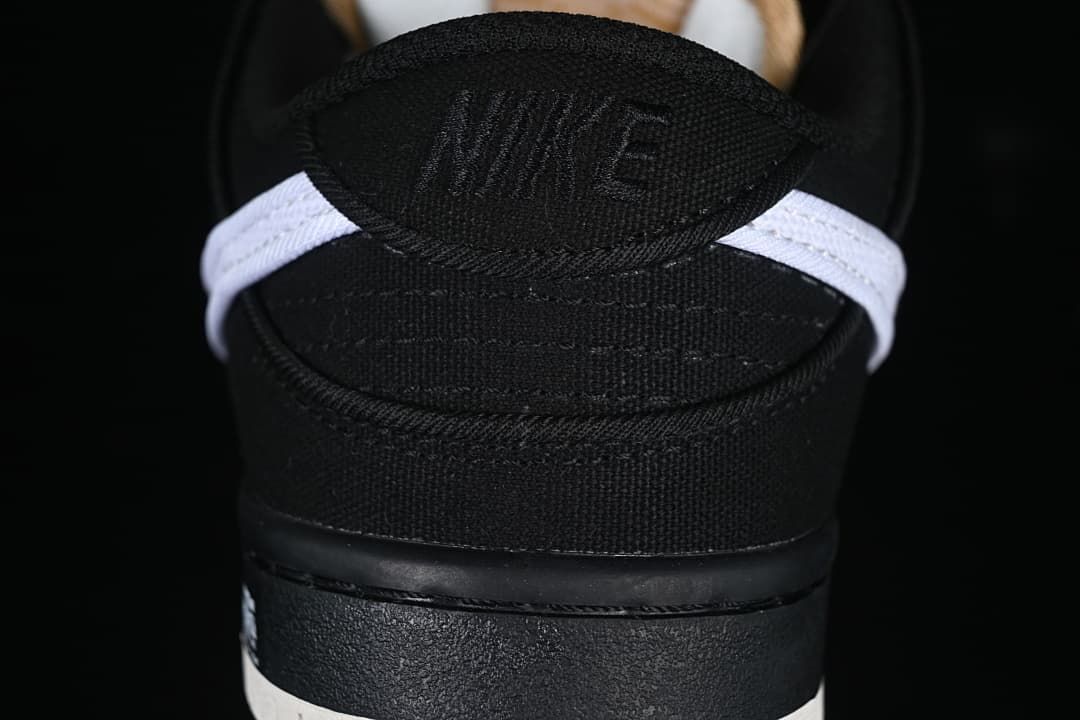 Nike SB Dunk Low Premium Black/White