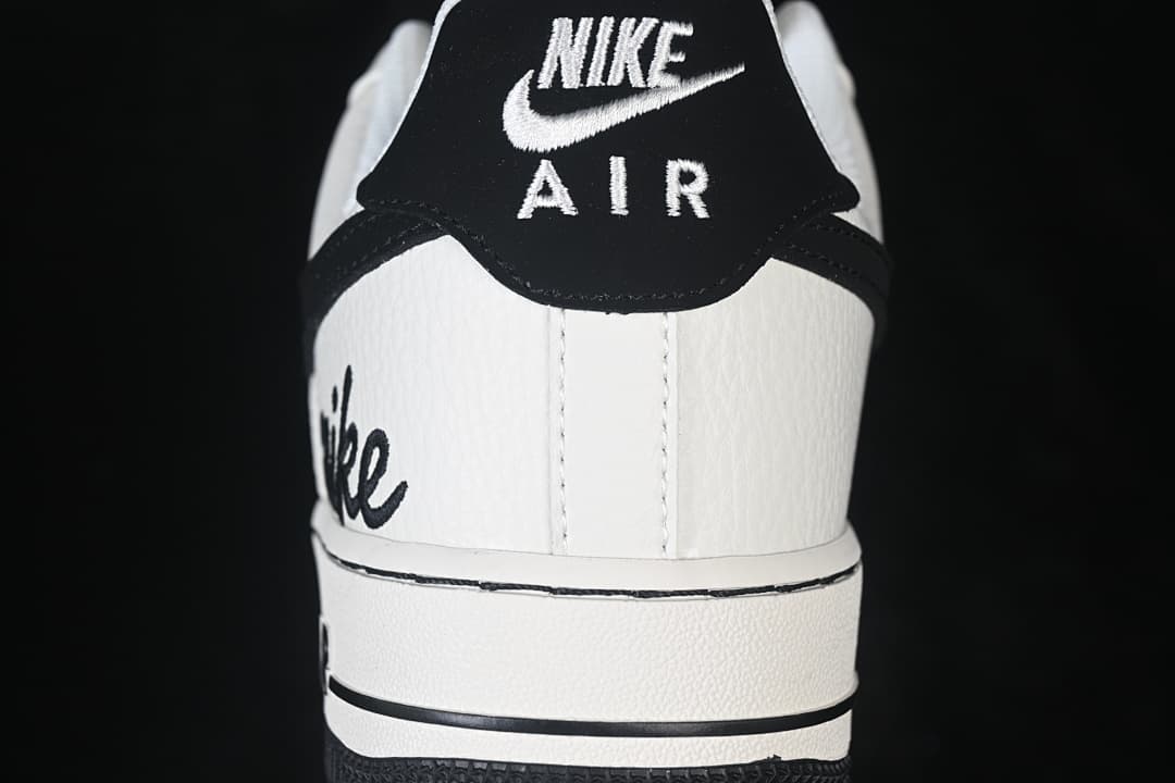 Air Force 1 '07 Low White/Black