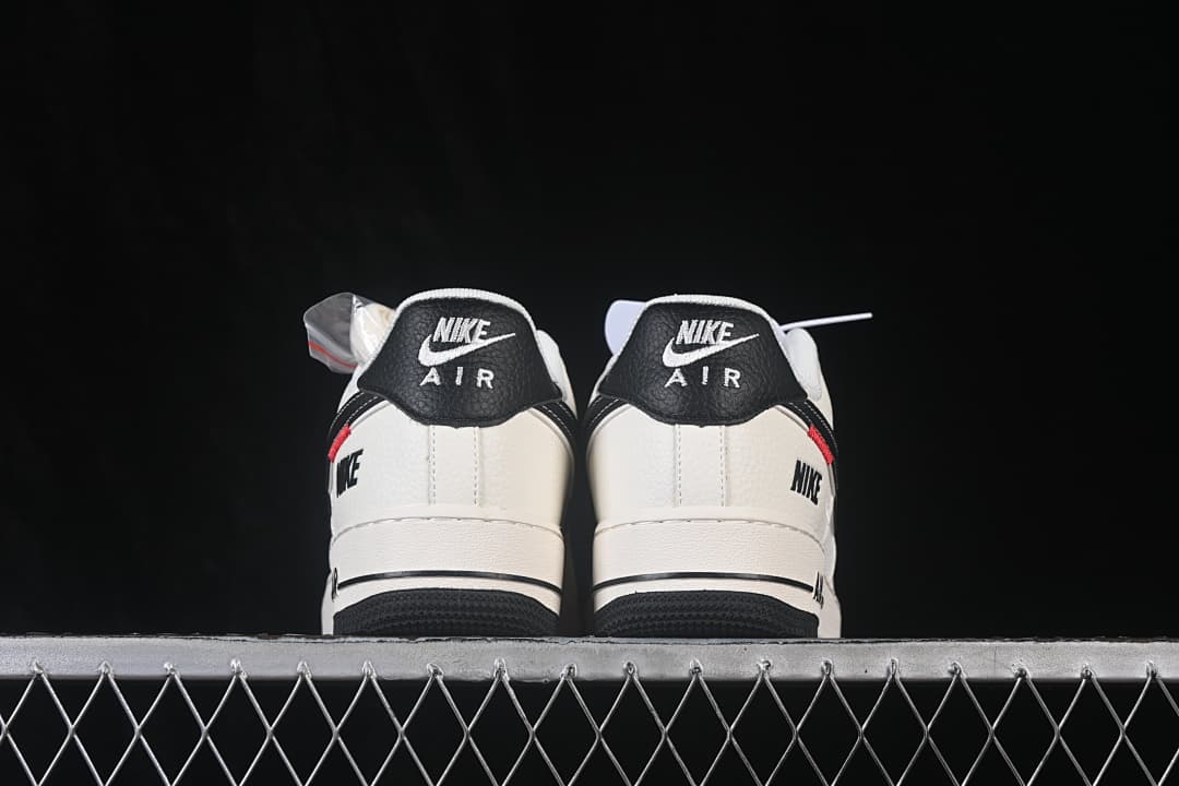 Air Force 1'07 Low Collaboration Casual Skate Shoes