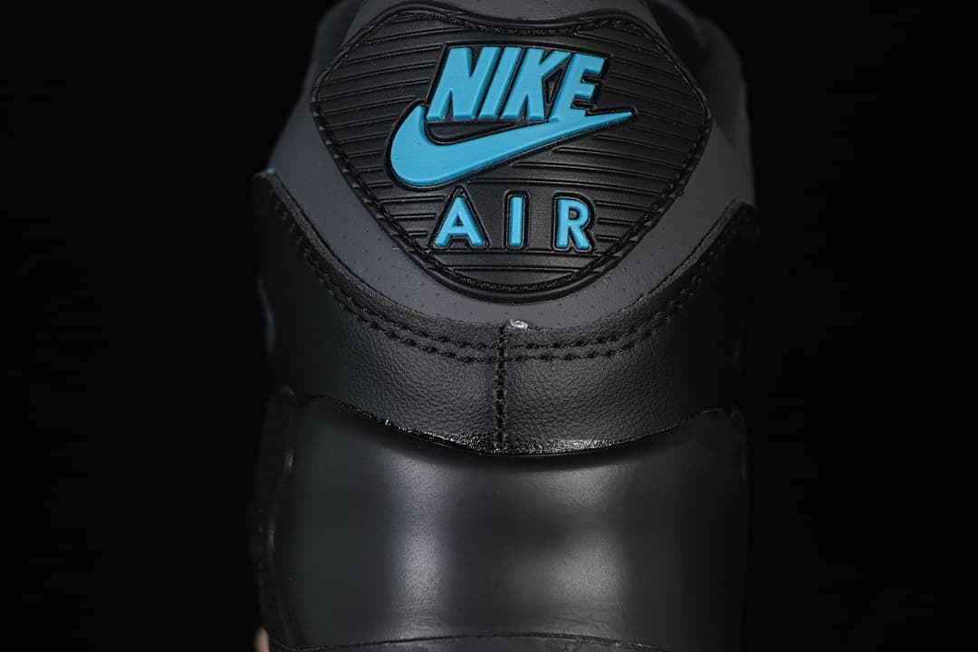 Air Max 90 Retro Cushioned Running Shoes
