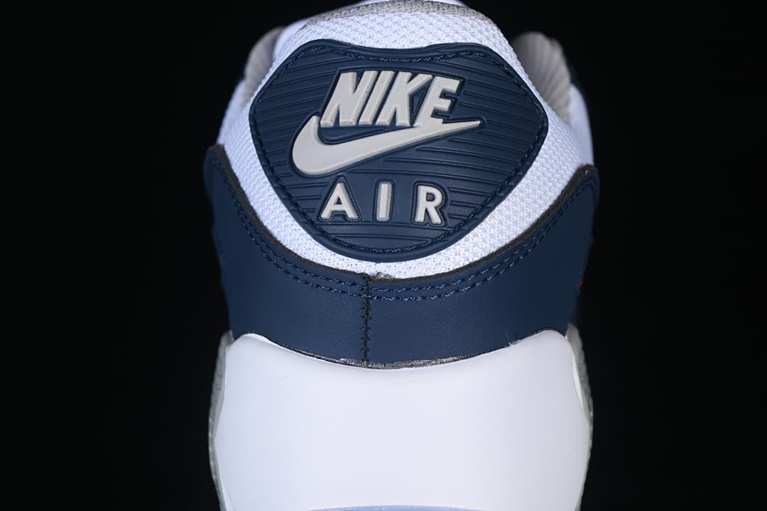 Air Max 90 Retro Cushioned Running Shoes