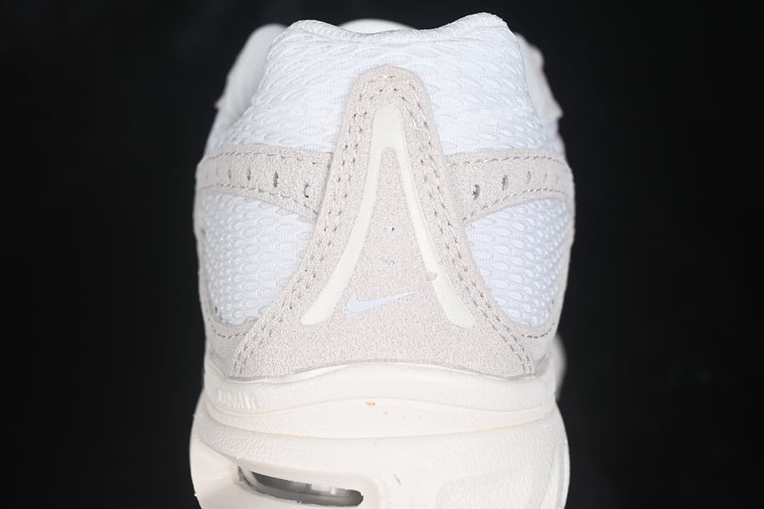 Air Max Moto 2K New Retro Cushioned Running Shoes