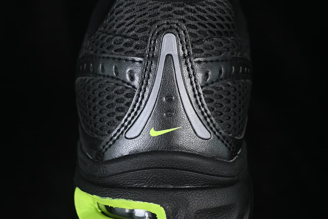 Air Max Moto 2K New Retro Cushioned Running Shoes