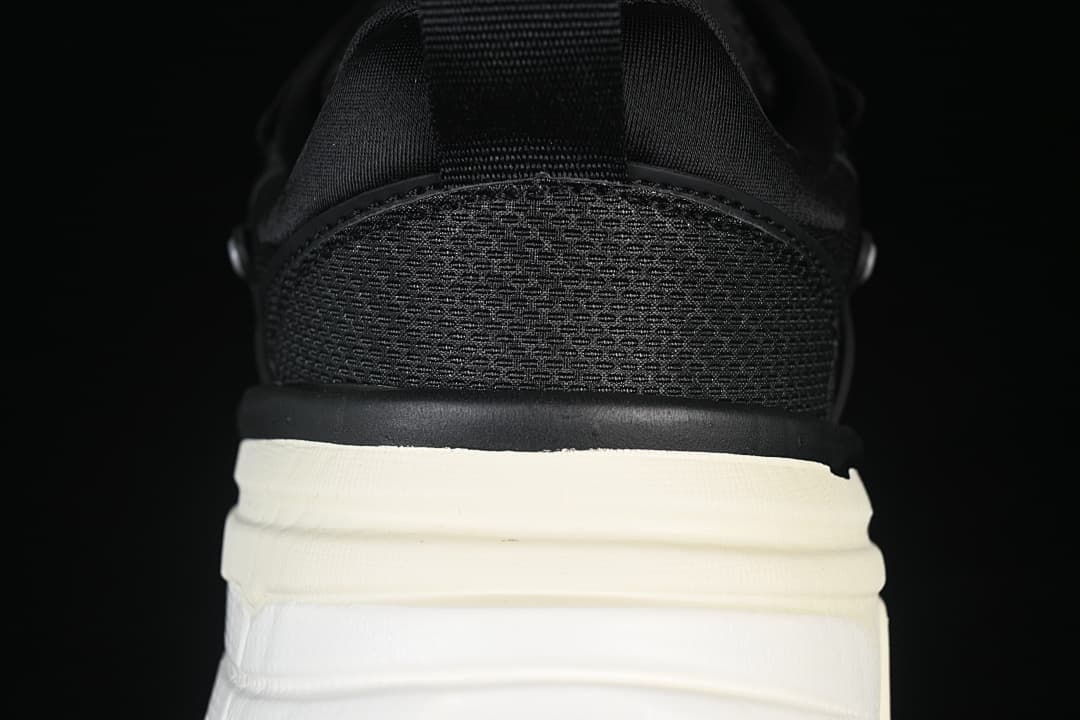 V2K Run Cushioned Non-slip Retro Low-top Running Shoes