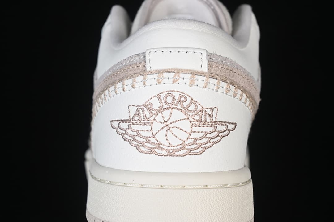 Air Jordan 1 Low Ivory/Brown