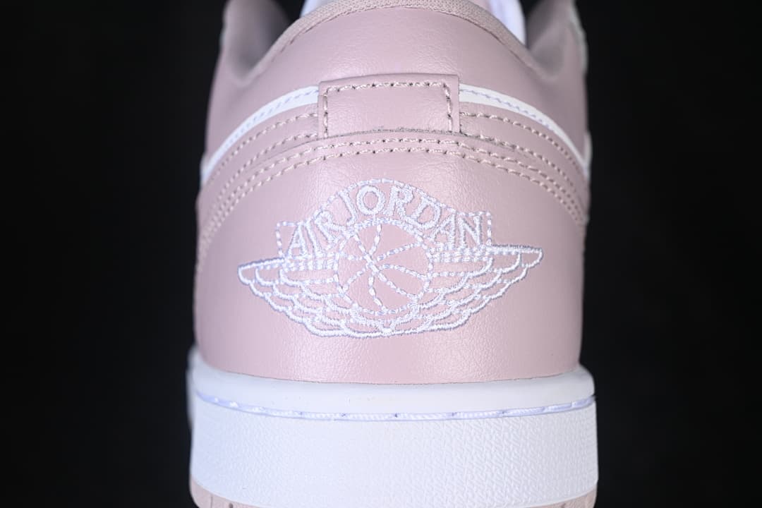 Air Jordan 1 Low Ivory/Pink