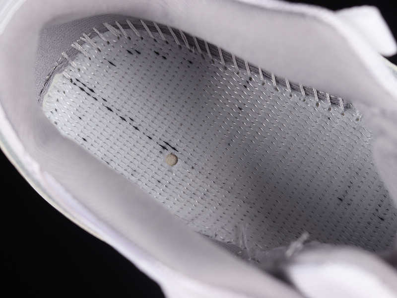 AV2187-140-2 10.jpeg Air Jordan 11 Low Cement Grey